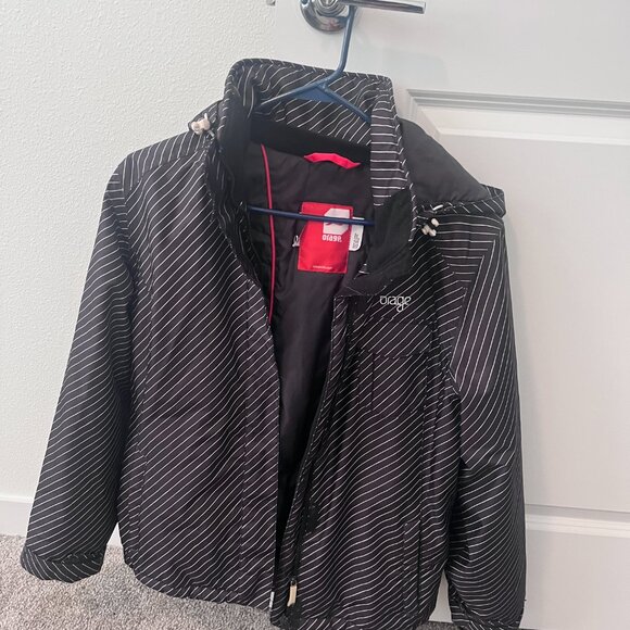 Orage Black Pinstripe Snowboard Jacket w/ Hood – Insulated – Women’s M - Picture 4 of 6